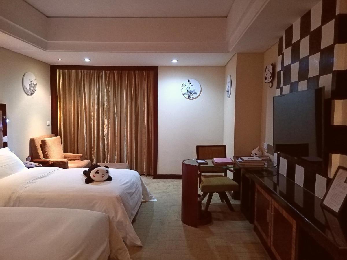 Daysun International Hotel Guangzhou Exteriör bild