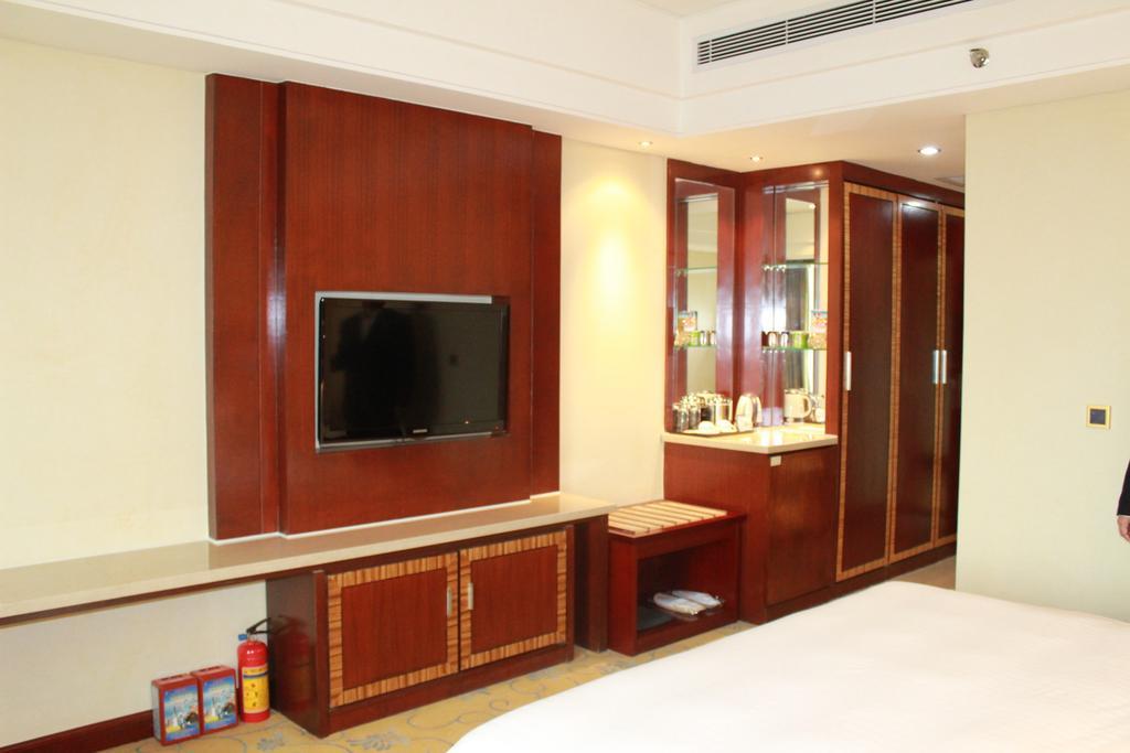 Daysun International Hotel Guangzhou Exteriör bild